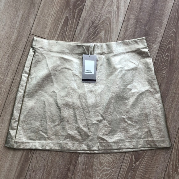 NWT ZARA Metallic Faux Leather Gold Mini Skirt XL - Picture 3 of 6